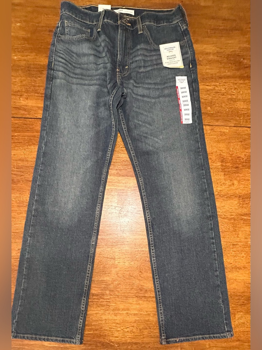 Levi's Signature Men's Dark Blue Relaxed Straight Jeans